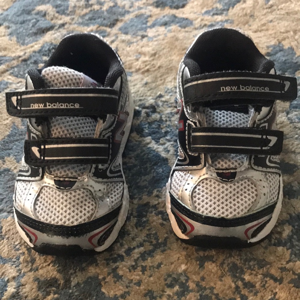 Barely worn new balance gym shoes for baby boy
